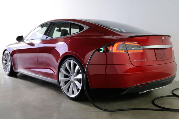Tesla-Model-S-Performance-Plus